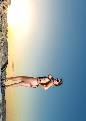 free sex photo 2 Roni Ford securehiddencam-beach-xxxzoorita ronisparadise