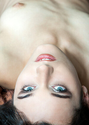 free sex pornphoto 10 Chandra facesitting-babe-definefetish rylskyart