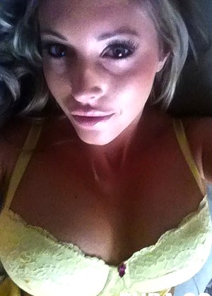 free sex pornphotos Samanthasaint Samantha Saint Pornhubgallery Sexy Www Com