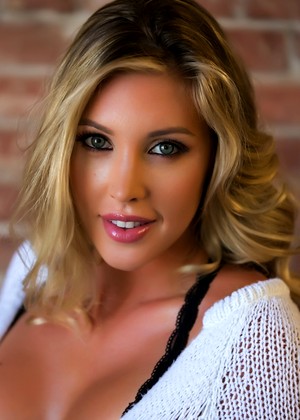 free sex photo 11 Samantha Saint youngtubesex-legs-69sexfotos samanthasaint