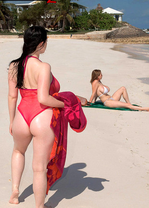 free sex pornphoto 3 Christy Marks Angela White Angie fetishwife-beach-miami-black scoreland