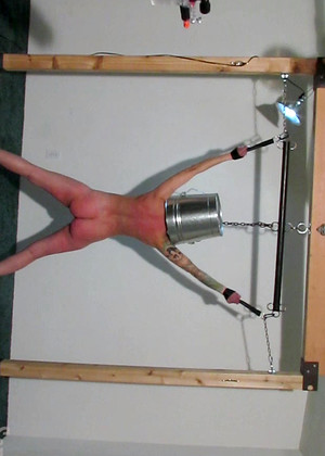 free sex pornphoto 7 Abigail Dupree movie-torture-works sensualpain