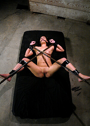 free sex pornphoto 16 Alana Leigh Derrick Pierce iporntv-bondage-britishsexpicture sexandsubmission