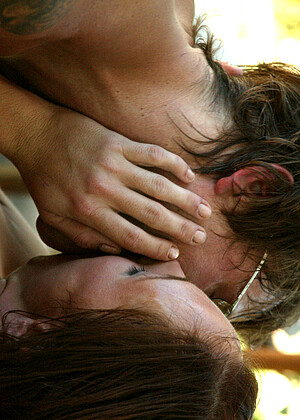 free sex pornphoto 12 Kurt Lockwood Venus sirale-bondage-girl-nude sexandsubmission