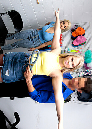 free sex pornphoto 1 Lauren Pixie Harley King Giovanni Francesco lot-of-milf-americaxxxteachers-com shoplyftermylf