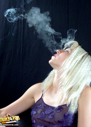 Smoke4u Smoke4u Model 60plusmilfs Smoking Babe To