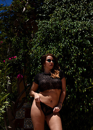 free sex pornphoto 4 Jessika Jinx course-glamour-darkx socialglamour