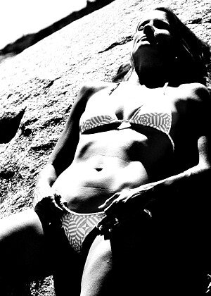 free sex pornphoto 15 Sofie Marie 100cameltoa-pornstar-fullyclothed sofiemariexxx