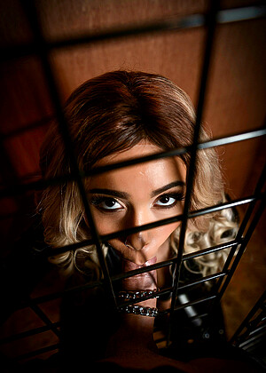 free sex photo 1 Aaliyah Hadid hiden-ebony-banginbabes spizoo