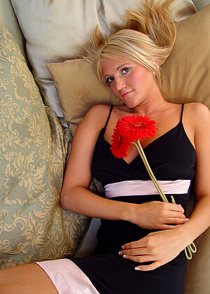 free sex pornphoto 19 Spring Thomas doll-interracial-www-waptrick springthomas