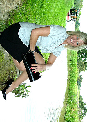 free sex pornphoto 5 Charlene freak-babe-sister-joybear stilettogirl