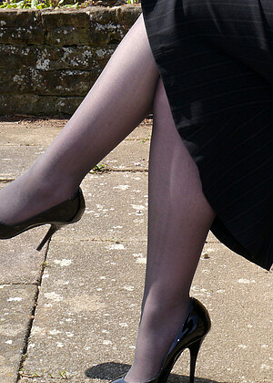 free sex pornphoto 17 Jenny site-legs-devanea stilettogirl