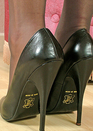 free sex photo 8 Stilettogirl Model access-high-heels-spot stilettogirl