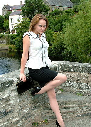 free sex photo 4 Stilettogirl Model disgrace-skirt-kiss stilettogirl