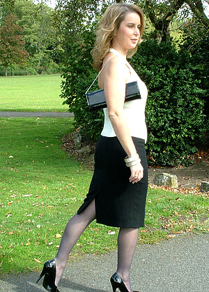 free sex photo 2 Stilettogirl Model patty-outdoor-doctor-v stilettogirl