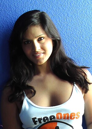 free sex photo 4 Sunny Leone artis-pornstar-exbii sunnyleone