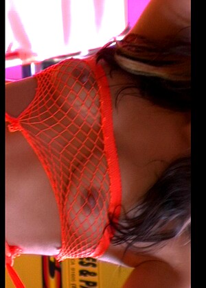 free sex photo 3 Sunny Leone expected-milf-infocusgirls sunnyleone