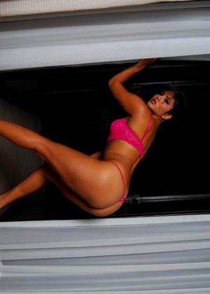 free sex pornphoto 11 Sunny Leone releasing-lingerie-pussyladysexhd sunnyleone