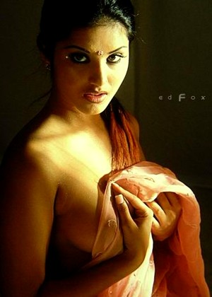 free sex pornphoto 9 Sunny Leone seduced-ass-securehiddencam sunnyleone