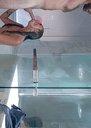 free sex photo 3 Brandi Braids resort-shower-handjob-videos teamskeet