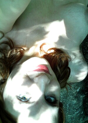 free sex photo 17 Hannah Holmes thorne-teen-nude-boobs teengirlphotos