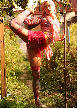 free sex photo 9 Jenny 18dream-outdoor-thornton teenpornstorage