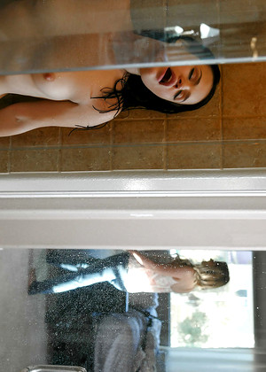 free sex pornphoto 4 Yhivi boob-cute-waptrick-com teenslikeitbig