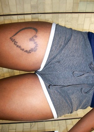 free sex pornphoto 8 Blue Love chain-tattoo-interracial-pregnant teenyblack