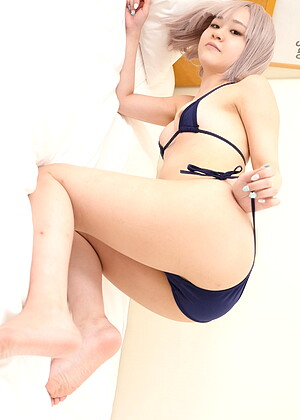 Tenshigao Saeko Ishiki Waitress Bikini Dickgirls