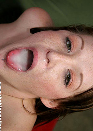free sex pornphoto 3 Thebigswallow Model bukake-hardcore-anal-sex thebigswallow