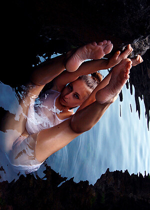 free sex pornphoto 19 Illaria bangsex-wet-wwwamara thelifeerotic