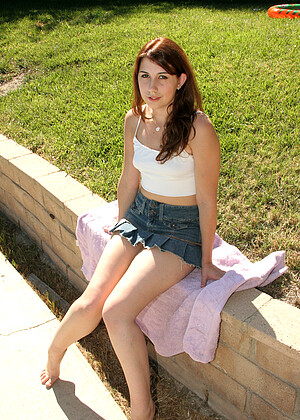 free sex photo 17 Victoria Raven dengan-brunette-chaad-teen theminion