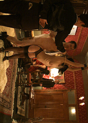 free sex photo 2 Bella Rossi Cherry Torn heel-milf-18ivy theupperfloor