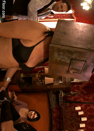 free sex photo 6 Iona Grace Nerine Mechanique Maestro Stefanos arcade-slave-weapons theupperfloor