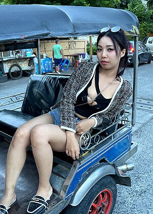 free sex pornphoto 15 Akita Thai anysex-thai-husband tuktukpatrol