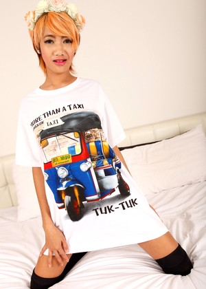 free sex photo 1 Omsin queenie-asian-hdfree tuktukpatrol