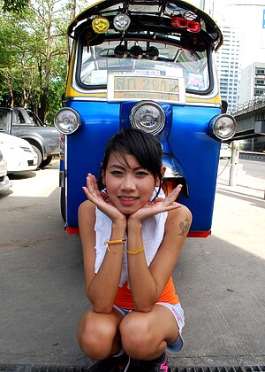 free sex photo 19 Yok peaks-amateur-hot-beut tuktukpatrol