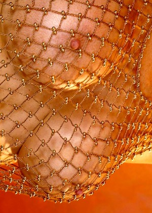 free sex pornphoto 6 Barbara Moore ranking-tits-minka twistys