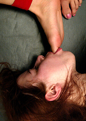 free sex pornphoto 2 Crimson Ninja Sarah Blake sully-lesbian-livean ultimatesurrender