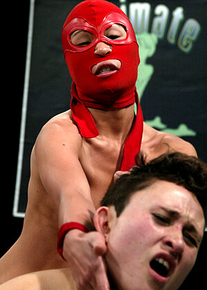 free sex pornphotos Ultimatesurrender Crimson Ninja Syd Blakovich Zemanova Lesbian Beast