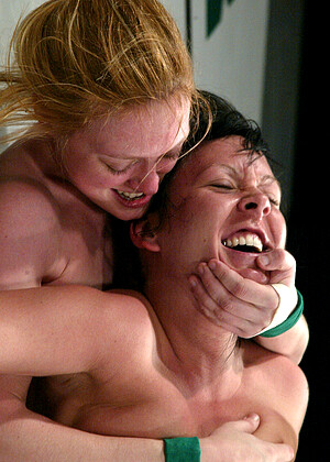 free sex photo 4 Dee Williams Julie Night bensonjpg-lesbian-sexporn-bugil ultimatesurrender