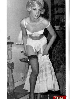 Vintageclassicporn Vintageclassicporn Model Aaroncute Stockings Nude Wetspot