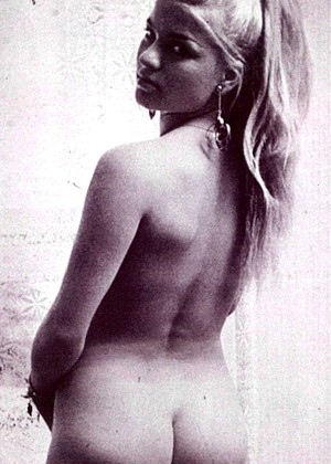 free sex pornphotos Vintageclassicporn Vintageclassicporn Model Lil Mature Nude Hentai