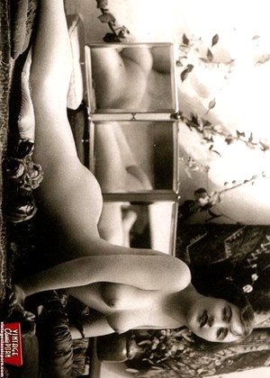 free sex pornphoto 2 Vintageclassicporn Model whiteghetto-amateurs-light-sex vintageclassicporn
