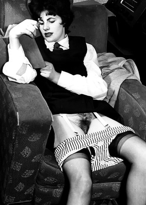 free sex pornphotos Vintageflasharchive Vintageflasharchive Model Pissing Stockings Sexy Hustler