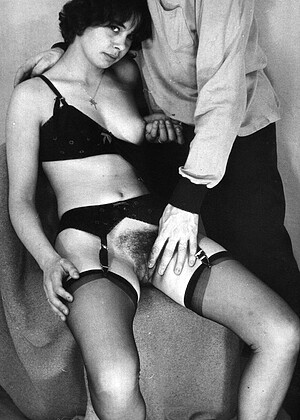 free sex pornphoto 4 Vintageflasharchive Model swapping-ass-licking-porncom vintageflasharchive