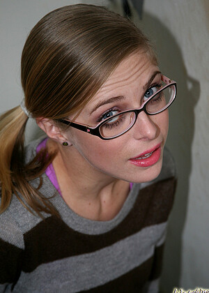 Watchingmymomgoblack Charlie Mac Penny Pax Sindy Lange Unique Glasses Babe Photo