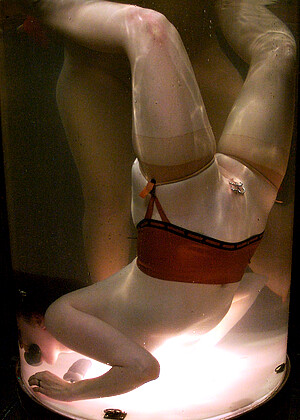 free sex photo 1 Annie Cruz desnuda-fetish-hdzog waterbondage