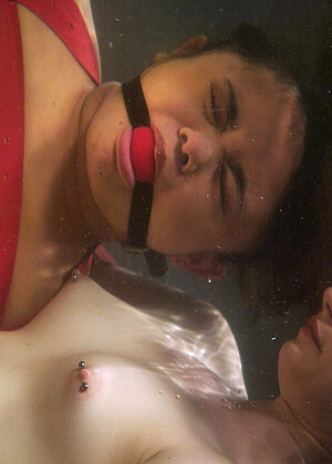free sex photo 8 Annie Cruz desnuda-fetish-hdzog waterbondage