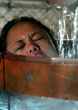 free sex photo 9 Annie Cruz hallary-milf-xxxhdcom18 waterbondage